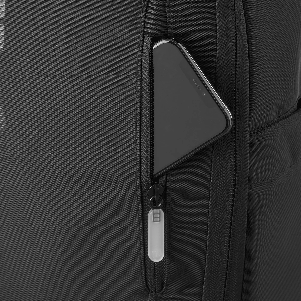 SAC A DOS DE TENNIS WILSON TOUR NOIR 5 SAC A DOS DE TENNIS WILSON TOUR NOIR – Image 5