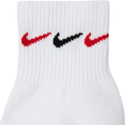 3 PAIRES DE CHAUSETTES NIKE -Équipement De Tennis dh3827 902 blanc 4